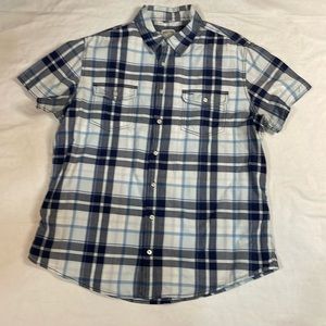 ♠️ 3/20 Mossimo Athletic Fit Men's Short Sleeve Button Down Shirt Size XLarge